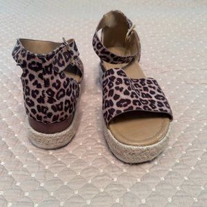 Soda Topic Leopard Print Open Toe Espadrille Platform Sandals